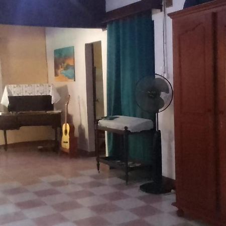 Maison D'Hotes Villa Mont Du Pelerin A Toamasina Madagascar Buitenkant foto